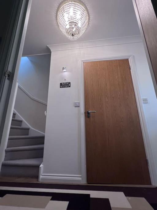 Excel Single Room - 5Mins To Excel & 10Mins To Canary Wharf Londres Extérieur photo